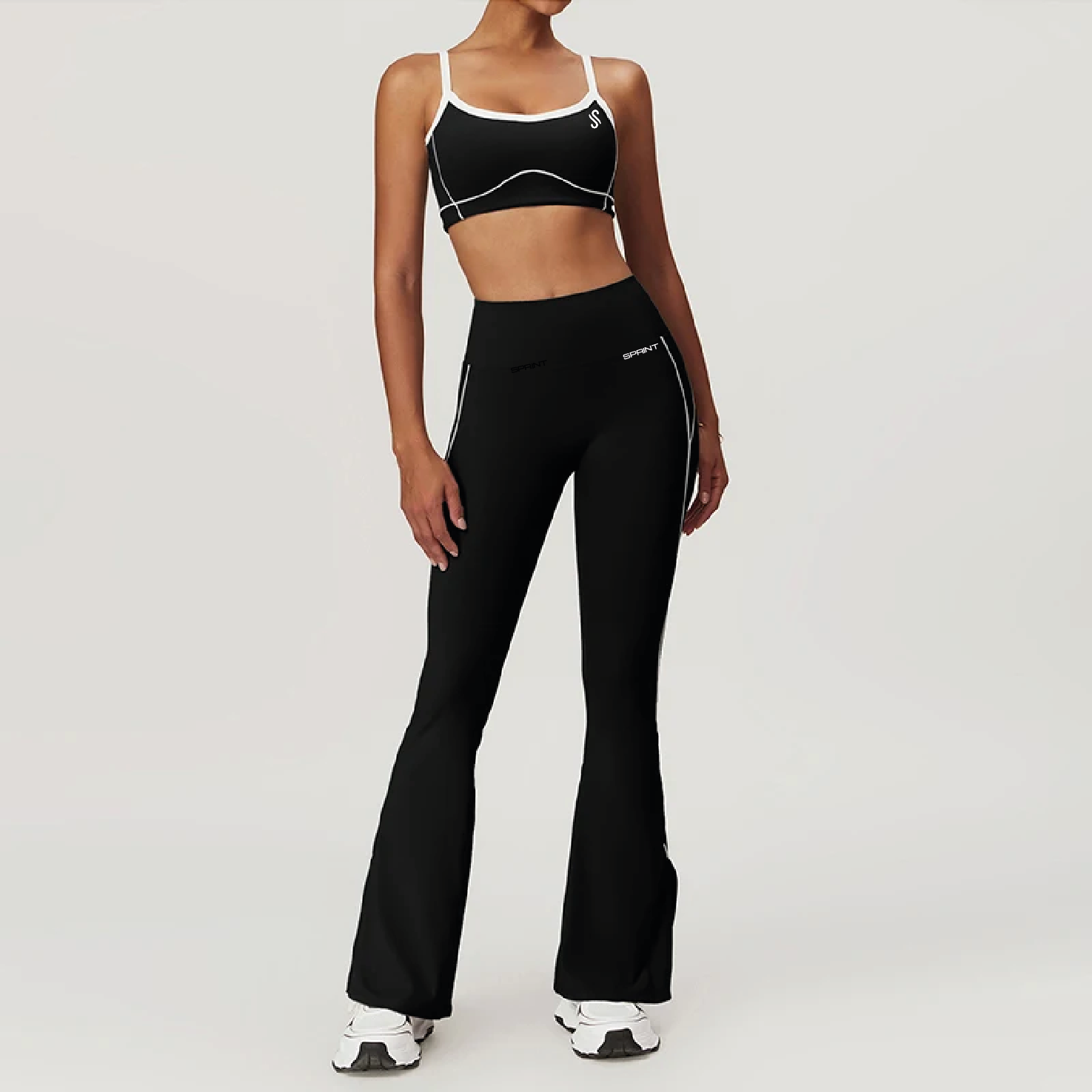 Conjunto deportivo flare pants